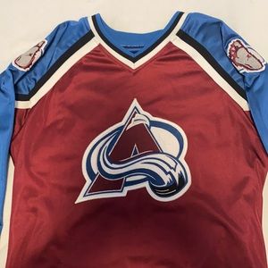 Women’s Colorado Avalanche CCM Jersey. Small.
